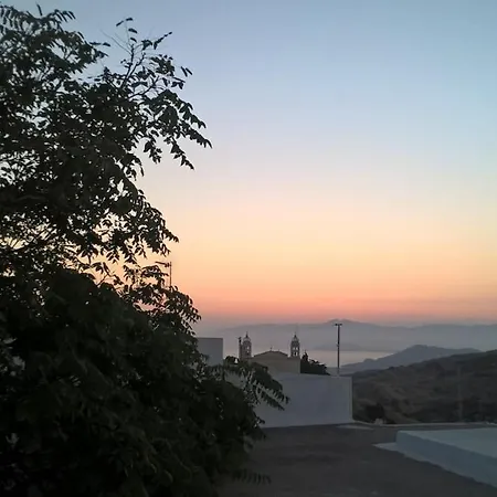 شقة Traditional Art House In Lefkes By Mps - 1st Floor