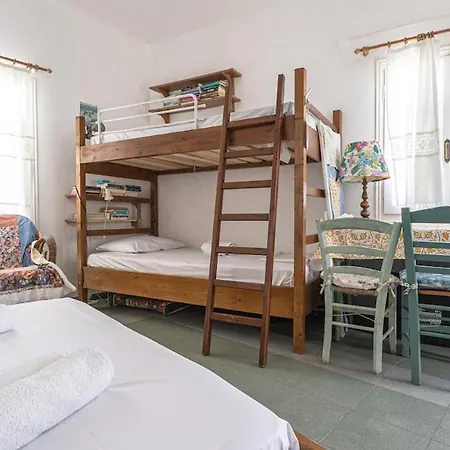 Traditional Art House In Lefkes By Mps - 1st Floor شقة *